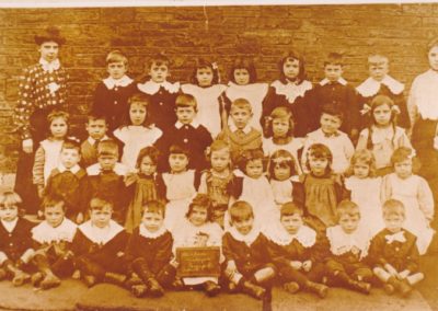 Samuel Whites 1906c - Hanham Wesleyan School Group 2 Infants